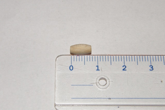 Korálky - olivy 4 x 8 mm - přírodní