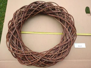 Věnec pr. 65 cm - neloupané proutí