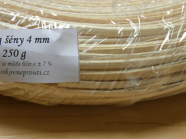 Pedigové šény š. 4 mm - 250 g