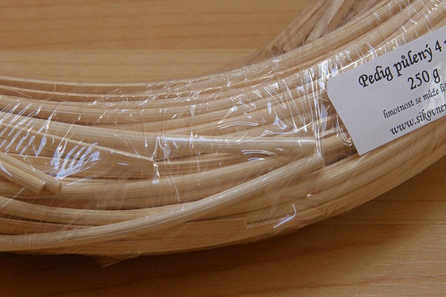 Pedig půlený 4 mm - 250 g